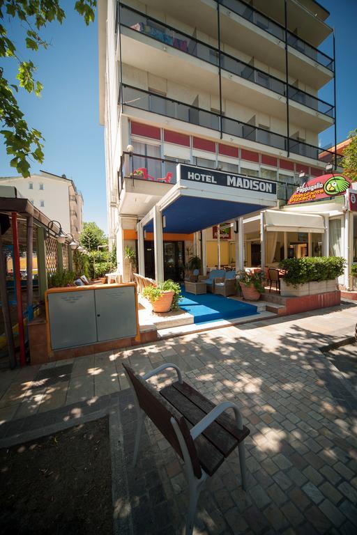 Hotel Madison Риччоне Экстерьер фото